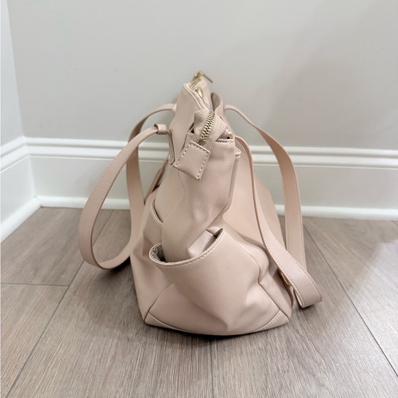 Elkie & Co Aberdeen Blush Tote Diaper Bag w/ Strap, Pouch & Pinstripe Interior - Picture 7 of 10